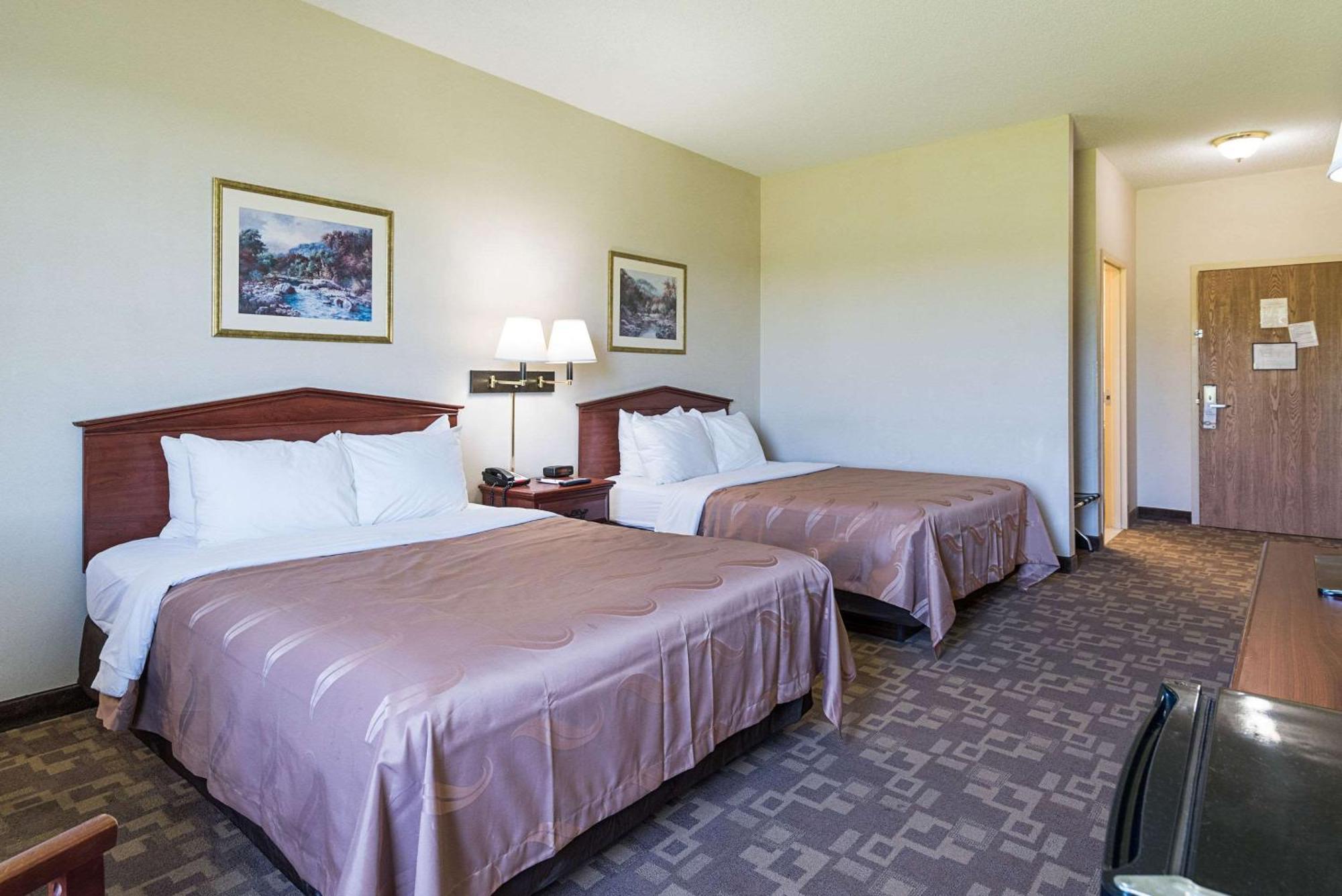 Quality Inn & Suites Schoharie Near Howe Caverns Ngoại thất bức ảnh